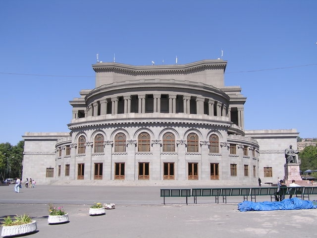 Image:ErevanOpera.jpg