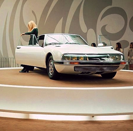 CitroenSM70s.jpg